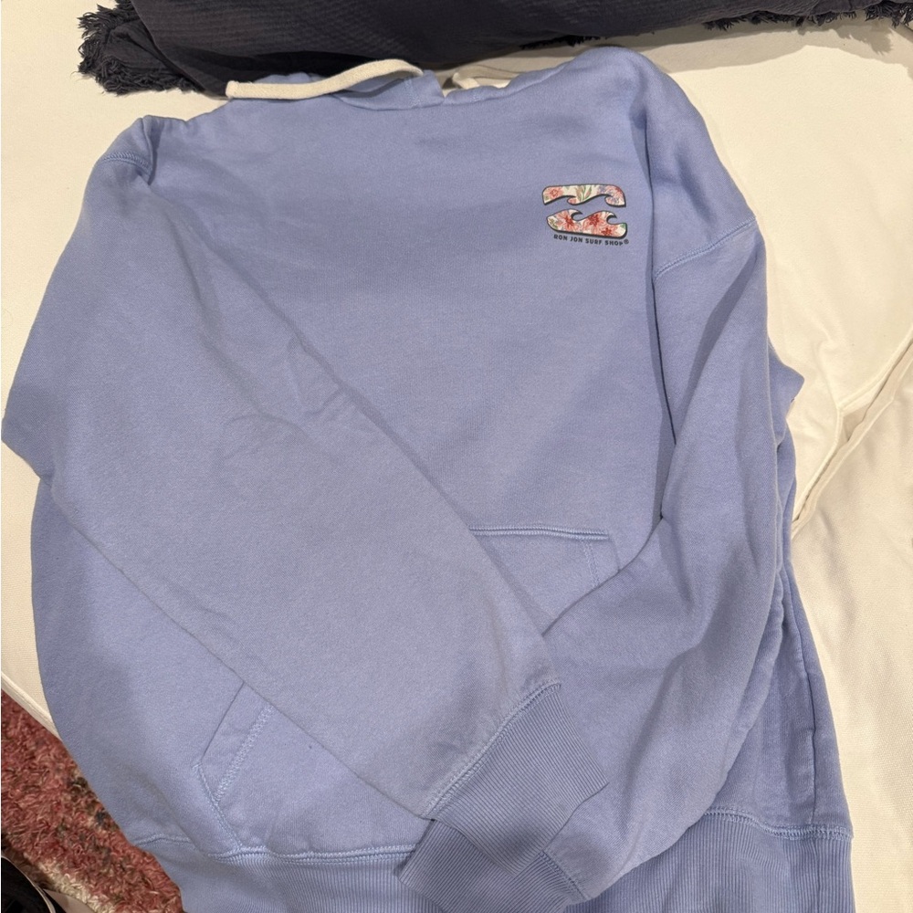 Women’s billabong sweatshirt